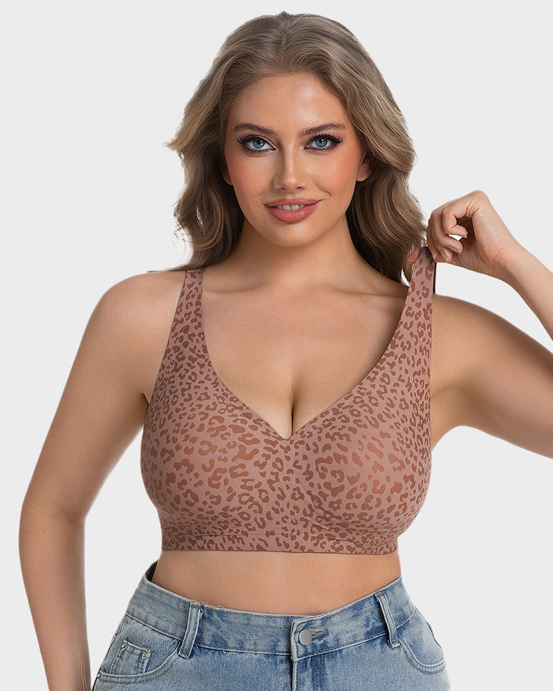 Wireless Leopard V-Neck Contour Bra Main image